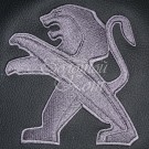 вышивка логотипа на коже (крой)